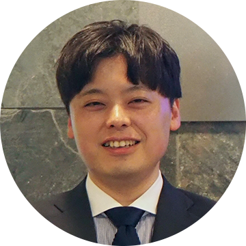 畑 伸弥 氏